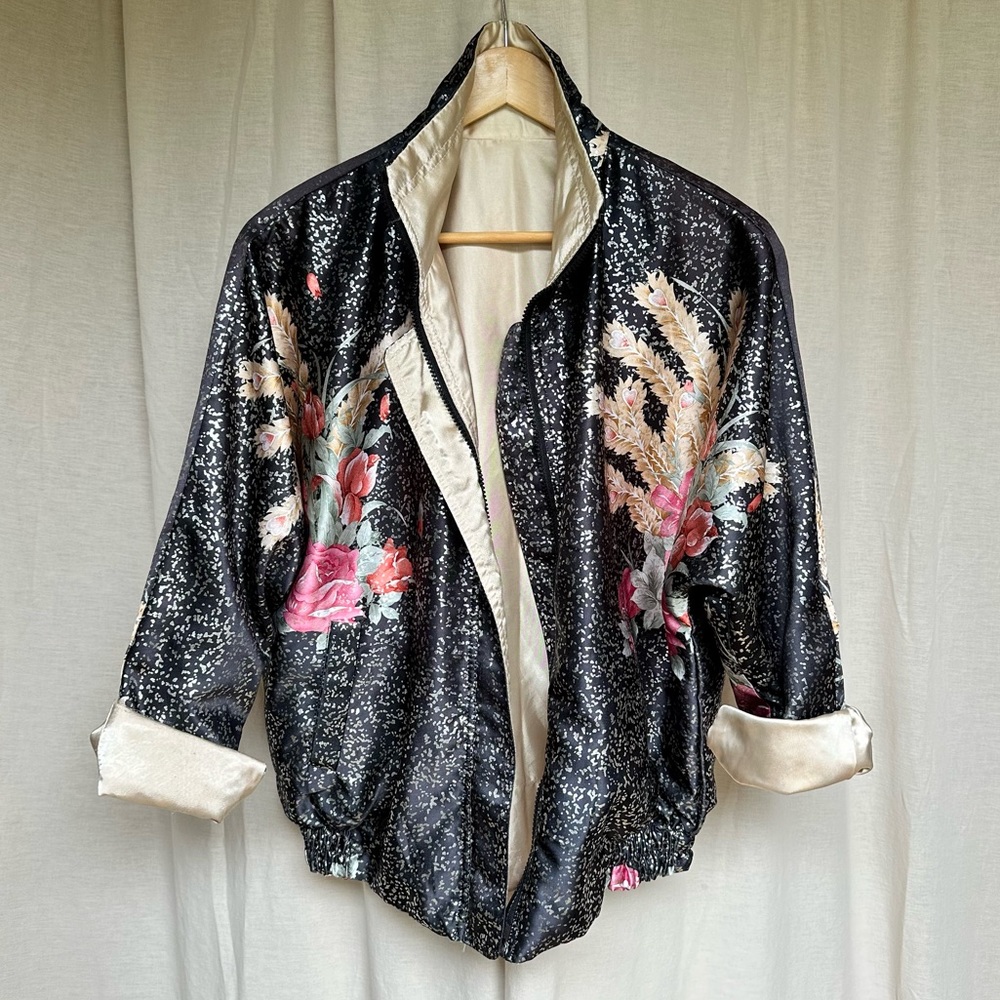 VNTG | Reversible Metallic 1988 Seoul Olympic Satin Bomber (size L)